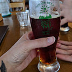 ào Rù Lài Mài Jiǔ Guǎn Dentro