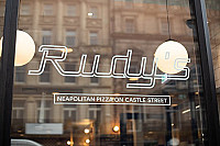 Rudy's Neapolitan Pizza Castle Street outside