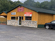 Traks Bar & Grill, LLC outside