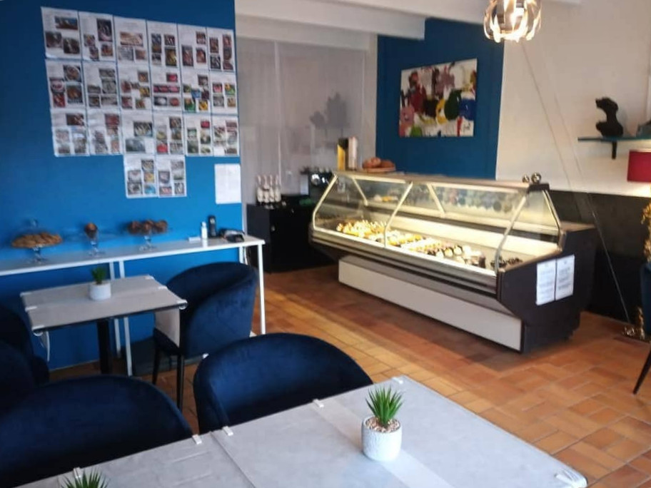 restaurant image