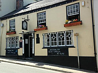 The Appledore Inn inside