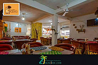 Restaurant Cafe del Puerto inside