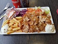 Lolave Kebab food