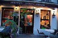Restaurant Bistro Des Amis food