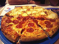 Domino's Pizza Actur food