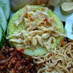 Warung Mak Amel food