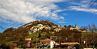 Le Relais Des Quatre Reines outside