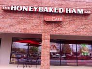 The Honey Baked Ham Company outside