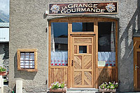 La Grange Gourmante outside