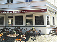 Altberliner Restaurant inside