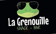 La Grenouille outside