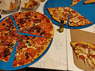 Domino's Pizza Fernando Vela food