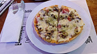 Pizza Roma II food