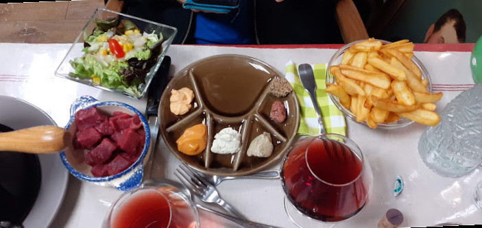 restaurant image