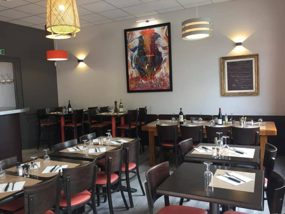 restaurant image