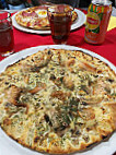 La Pizza Du Marché food