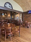 Grey's Tavern inside