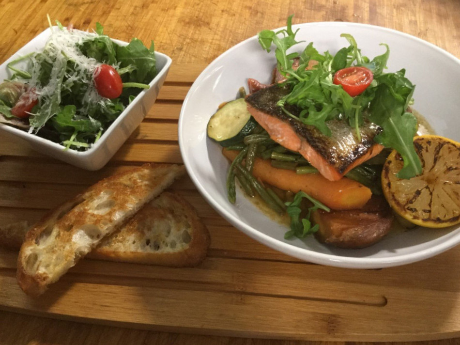 restaurant image