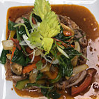 Emons Thai Cafe food