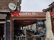 Cafeteria Flower inside