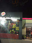 Burger King outside