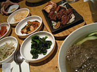 Seoul Jung Waikiki Resort food