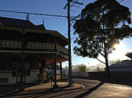 Historic Holmesville Hotel outside