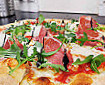 Pizza Mizza Emerainville food