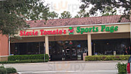 Stevie Tomato's Sports Page outside