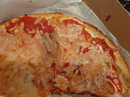 Januzzi’s Pizza food