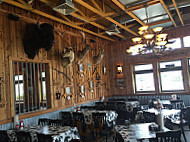 Harris County Smokehouse inside