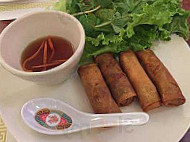 Thuyen Vien food