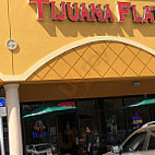 Tijuana Flats outside