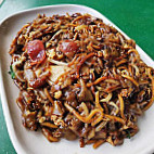 No.18 Zion Road Fried Kway Teow inside