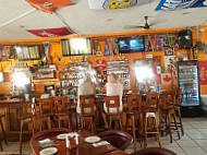 The General's Sports Bar & Restaurant food