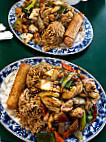 New Wok Chinese Cafe food