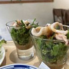 Shān Zhōng Xiǎo Chú Fáng Comida