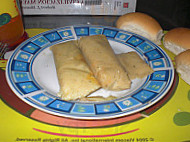Pupuseria El Comal food