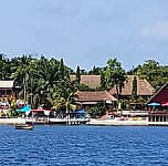 Coconut Grove Lodge outside