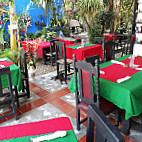 Donde Katleya Restaurante Caribeno inside