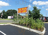 Toms River Diner outside