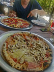 Pizzeria Le C4 food
