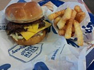 Culver's Of Glendale food