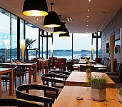Restaurant Plaza del Mar inside