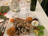 Taverna Santorini food