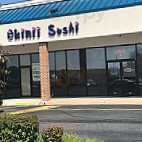 Okinii Sushi outside