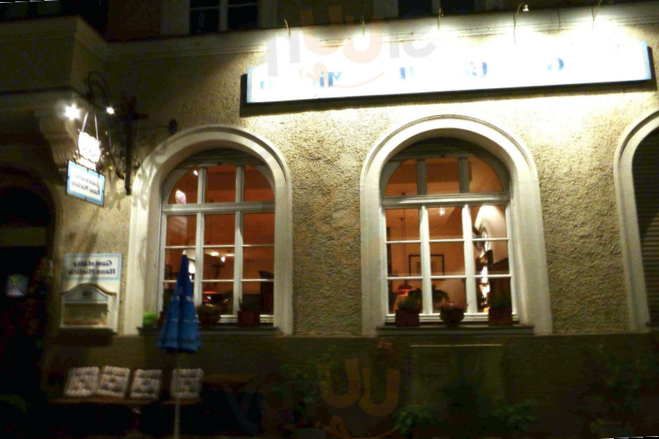 restaurant image