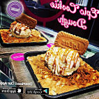 Treatz Dessert Parlour food