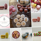 Sweet Vanilla Macarons food