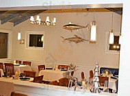 Harborview Restaurant Bar inside